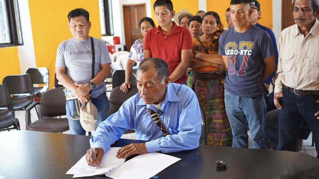 Firma de Convenios Extraordinarios de Proyectos de Obras