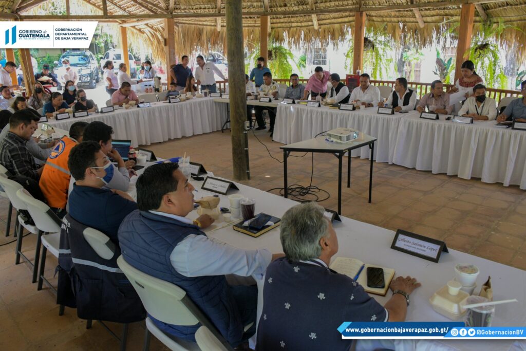 Reunión extraordinaria del Consejo Departamental de Desarrollo de Baja Verapaz